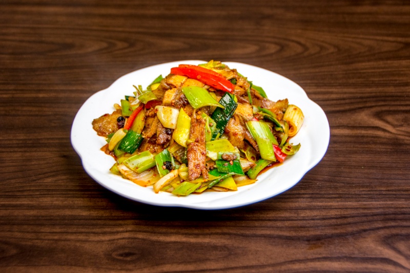 l21. double cooked pork belly 回锅肉 <img title='Spicy & Hot' align='absmiddle' src='/css/spicy.png' />